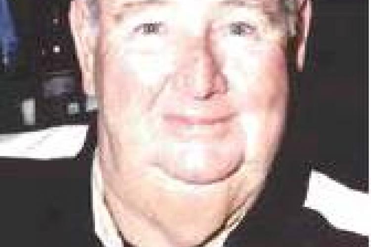 Raymond L. “PeeWee” Curtis Raymond L. “PeeWee” Curtis