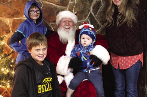 Dax, Gunner, Greyson and Kayla Bain