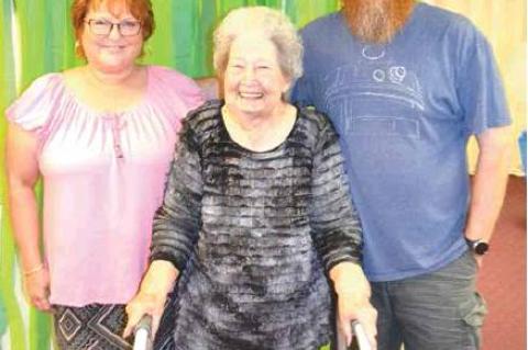 Alyne Smith enjoys friends and family at birthday party