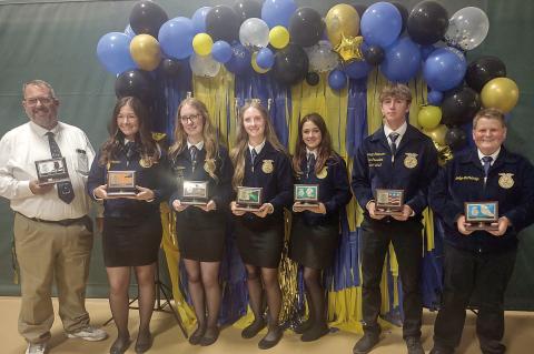 2025-26 Stuart FFA Chapter Officers Chosen-The Stuart FFA Chapter recently announced the selection of their new officers for the next school year. Pictured are: Chapter Advisor Matt Rosenow, President Reagan Dominic, Vice-Presi dent Emma Ridenour, Secreta