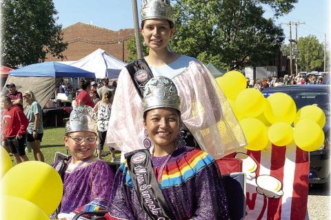Seminole Nation Royalty Front: Gia Burgess, Little Miss Seminole and Alivia Wapskineh, Miss Seminole Back: Taya Jones, Jr. Miss Seminole