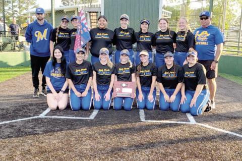 MOSS SLOWPITCH GETS REGIONAL RUNNER-UP. Back row: Assistant Coach Tucker Brown, Sloane Van Haren, Landri Mills, Leah Harjochee, Elexis Stafford, Tanna Brown, Laney Moreno, Graycee Janes, Head Coach Mark Qualls Front row: Hailey Peters, Makaylie Crawford, 