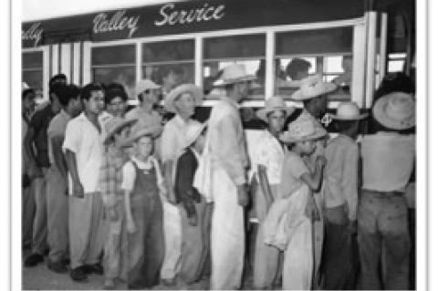 Detainees boarding buses to be returned Mexico. Photo credit: Texas AFL-CIO, Mexican-American Affairs Committee Records, University of Texas at Arlington Special Collections