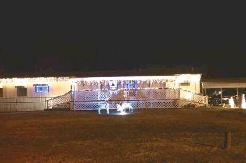 Wetumka Chamber Lighting Winners