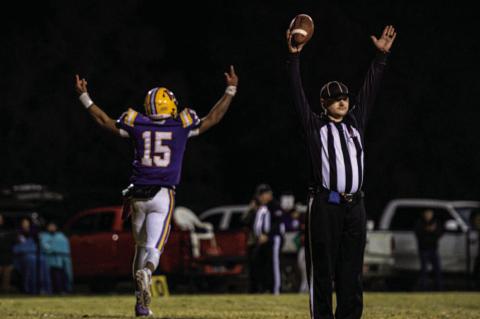 Undefeated Outlaws Storm Past Waukomis to Advance to Semifinals 