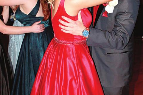 Stuart students enjoy prom