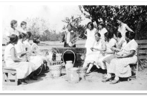 Nannie Hogner (Cherokee) teaching basket weaving to members of the Indian Women’s Club, circa 1930 (20778.IN.5C.01.1, Edd Roberts Collection, OHS).
