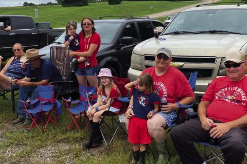 Large Crowd Gathers for 4th of July in Calvin, OK