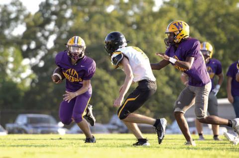 Weleetka Outlaws Show Signs of Great Season in Scrimmage
