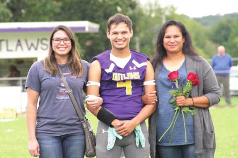 Weleetka Seniors honored