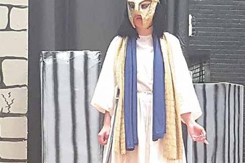 HHS Drama Club performs Oedipus Rex